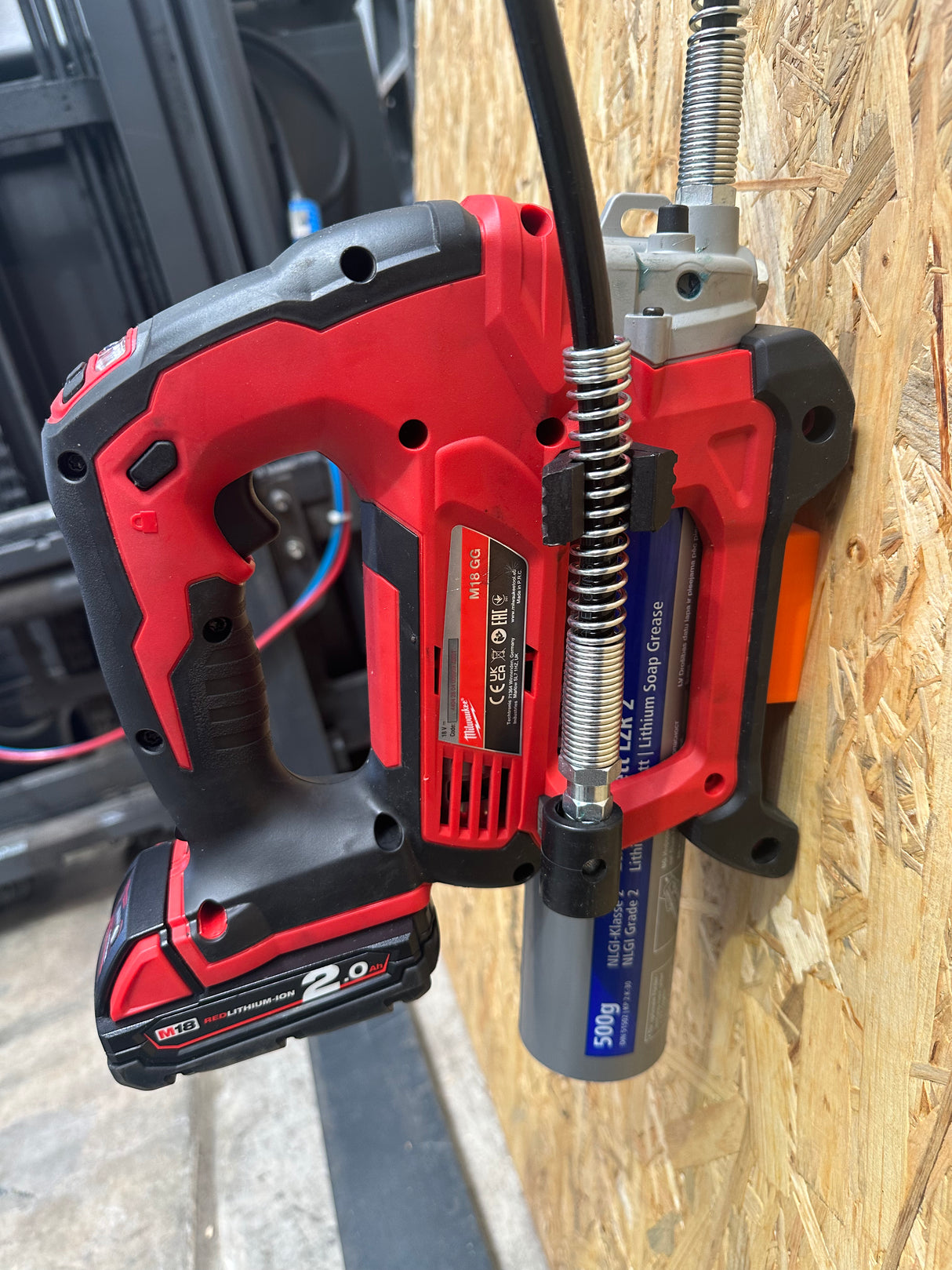 MILWAUKEE M18 GREASE GUN HOLDER